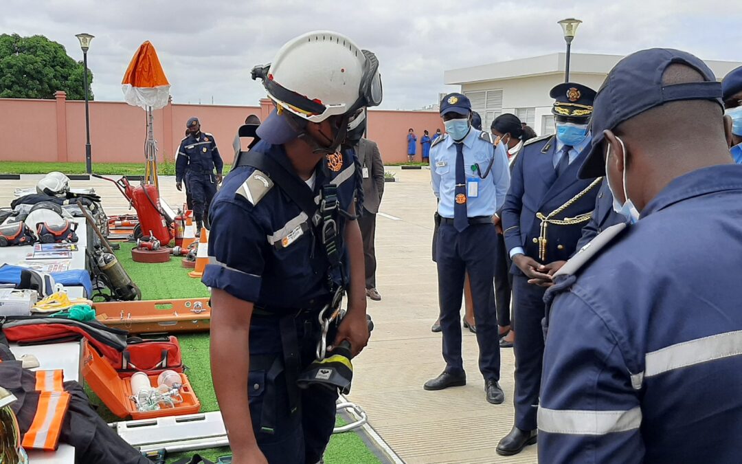 SONILS RECEBE DIPLOMA DE MÉRITO NO DIA NACIONAL DOS BOMBEIROS